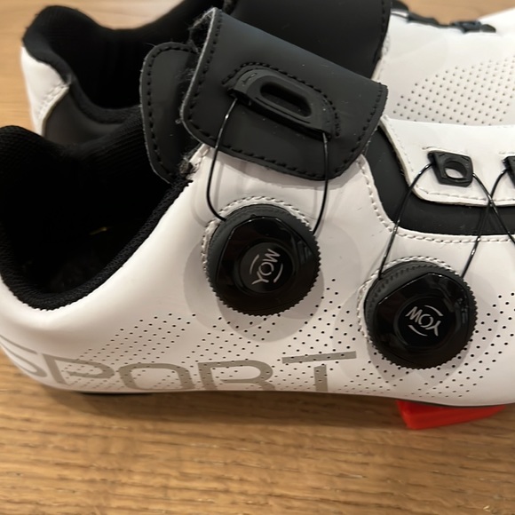 YOW Sport Indoor Cycling Shoes - Women’s Size US 6, European 37 - Picture 6 of 11